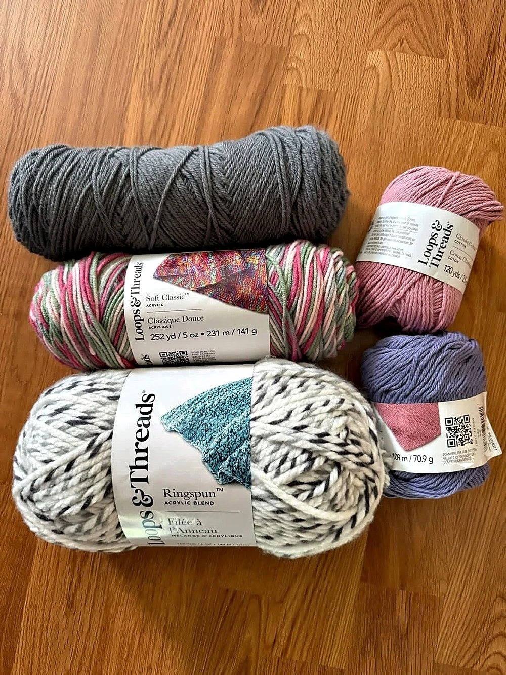 Loops & Threads Cozy Wool Yarn Skein Bundle Gray Pink NWT